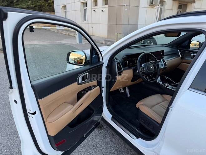 Kia Sorento-16