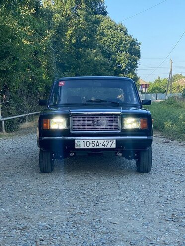 LADA (VAZ) 2107-1