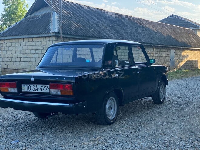 LADA (VAZ) 2107-8