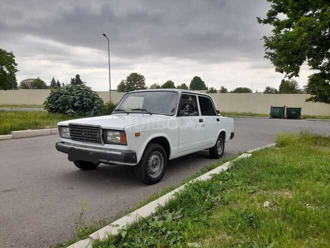 LADA (VAZ) 2107-4