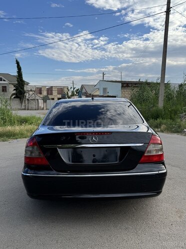 Mercedes E 220-3