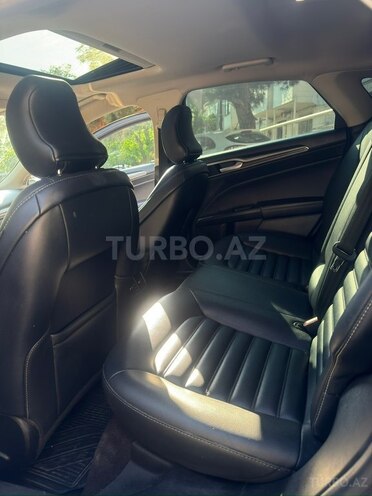 Ford Fusion (North America)-6