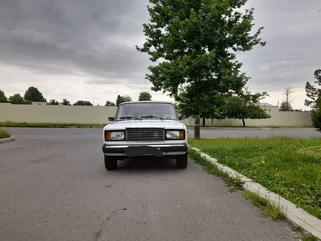 LADA (VAZ) 2107-10