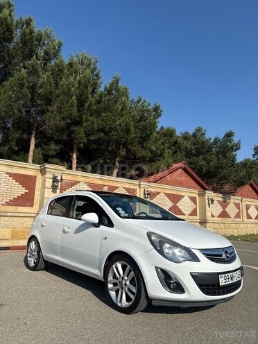 Opel Corsa-11
