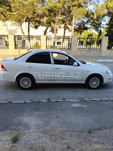 Nissan Sunny-5