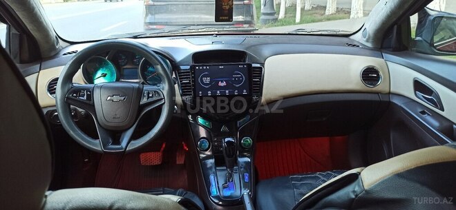 Chevrolet Cruze-6