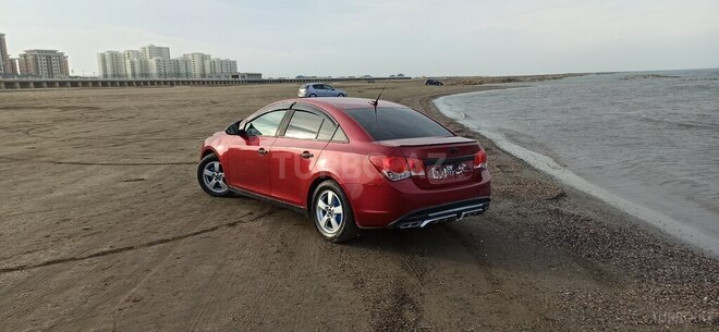 Chevrolet Cruze-11