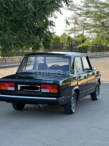 LADA (VAZ) 2107-5