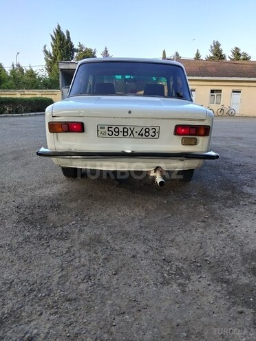 LADA (VAZ) 21011-8