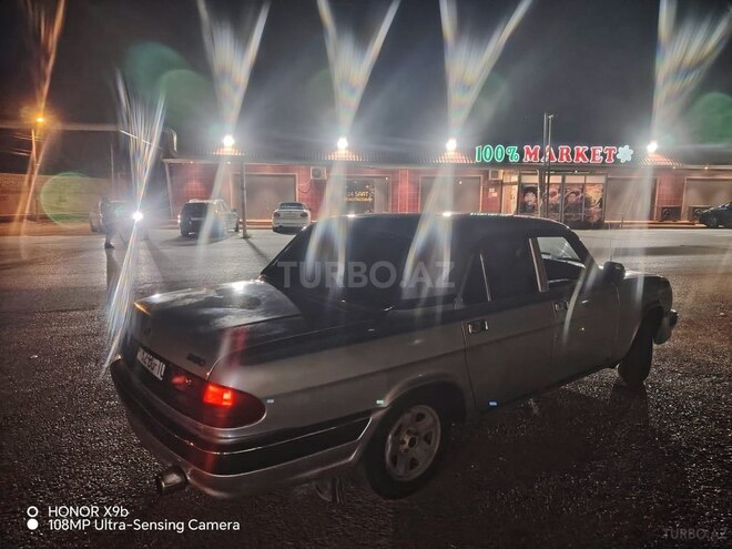 GAZ 3110 "Volga"-5