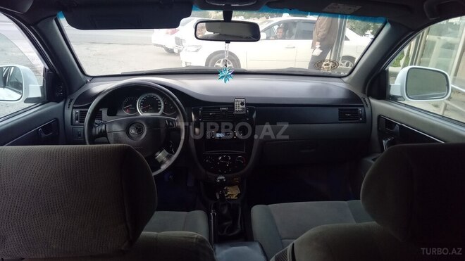 Daewoo Gentra-6