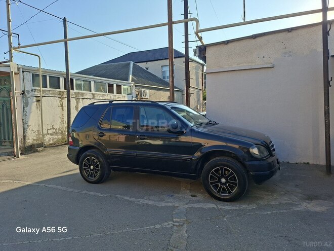 Mercedes ML 320-12