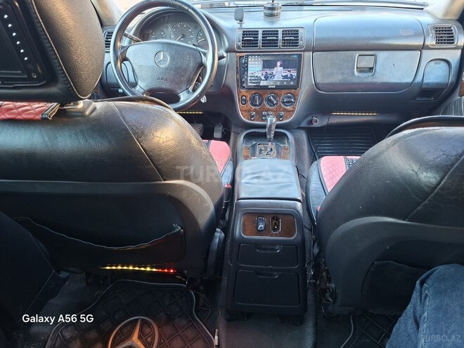 Mercedes ML 320-7