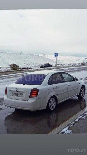 Daewoo Gentra-13