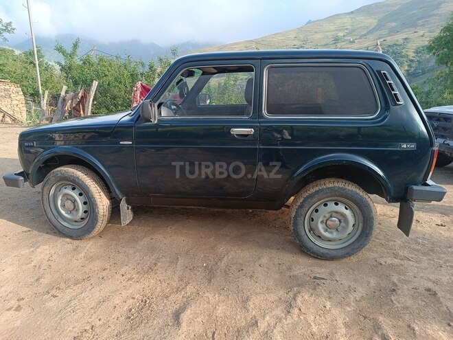 LADA (VAZ) Niva-12