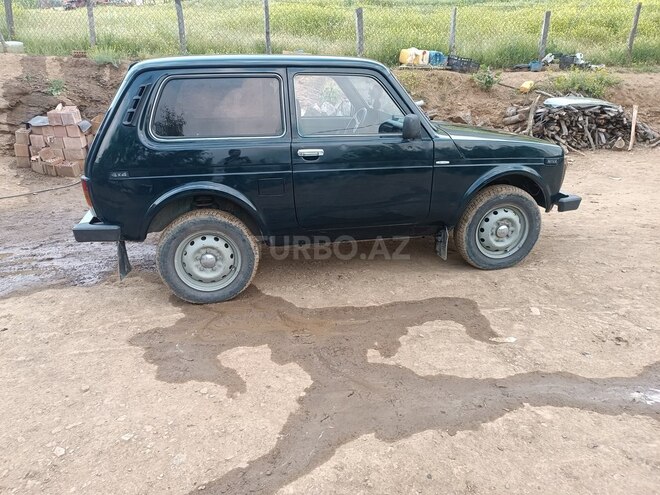 LADA (VAZ) Niva-17
