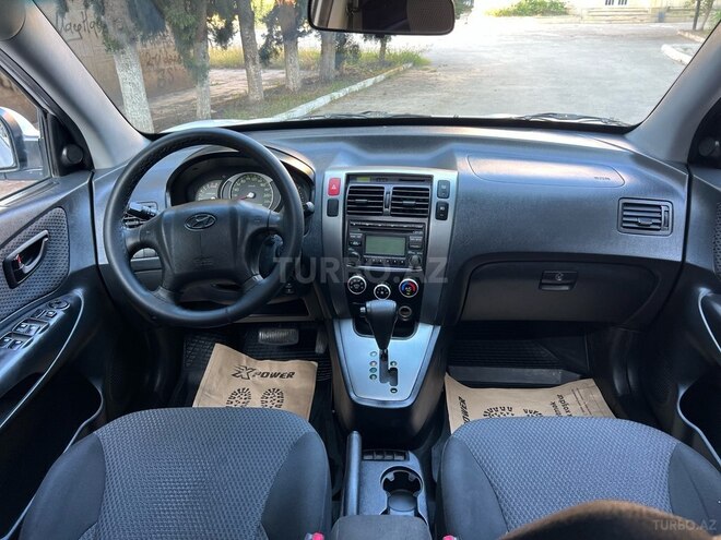 Hyundai Tucson-14