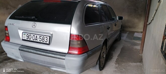 Mercedes C 200-3