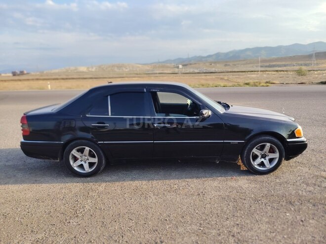 Mercedes C 180-5