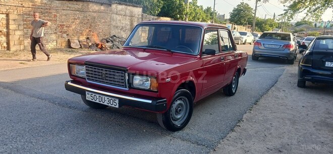 LADA (VAZ) 2107-5