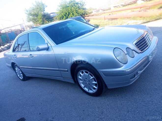 Mercedes E 220-19