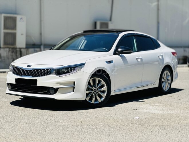 Kia K5-4