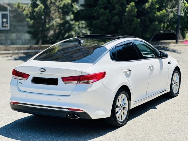 Kia K5-15