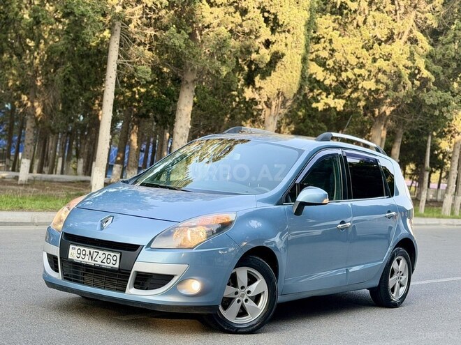 Renault Grand Scenic-2
