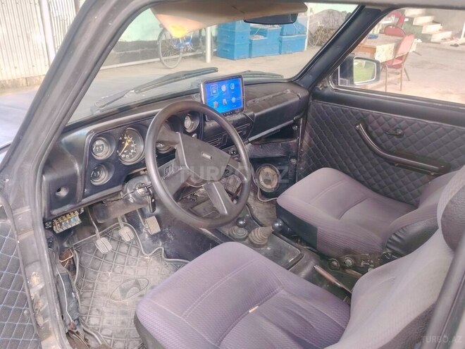 LADA (VAZ) Niva-4