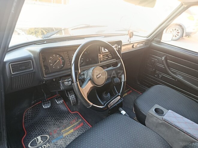 LADA (VAZ) 2107-4