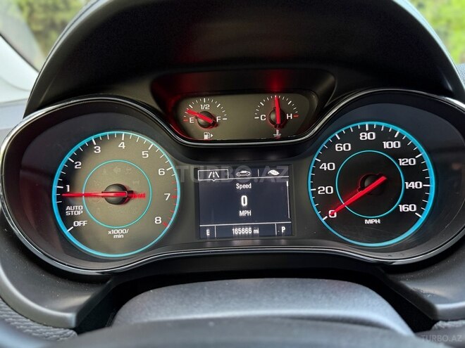 Chevrolet Cruze-12
