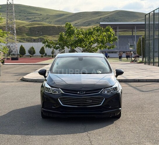 Chevrolet Cruze-1