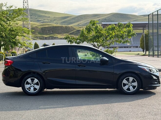 Chevrolet Cruze-4