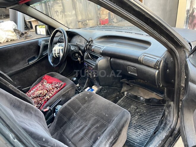 Opel Astra-7