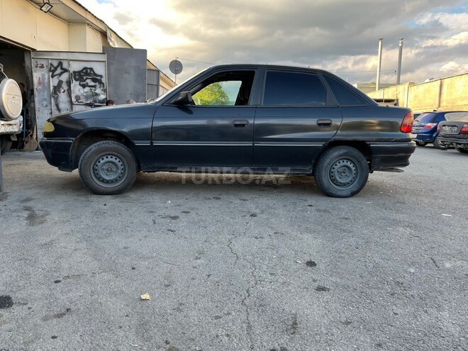 Opel Astra-3