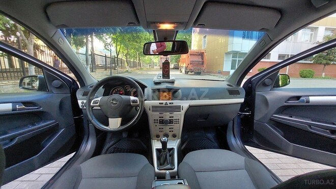 Opel Astra-8