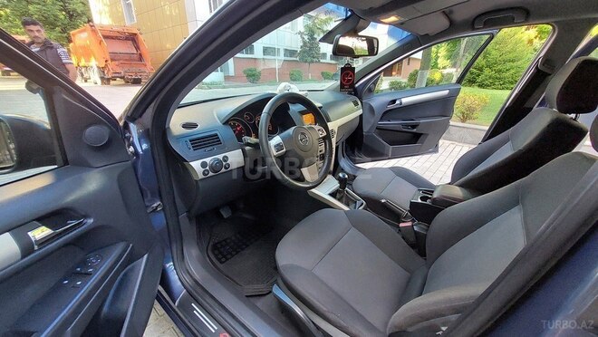 Opel Astra-10