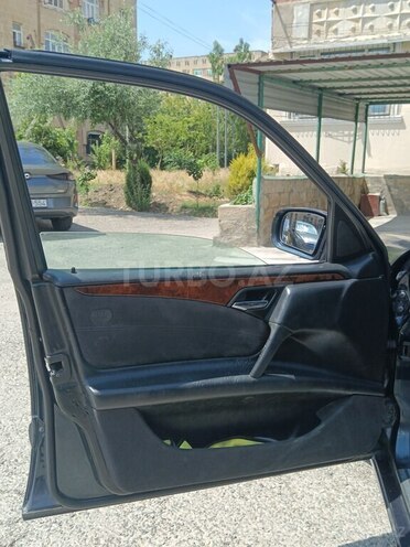 Mercedes E 230-20