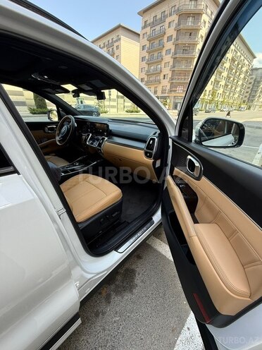 Kia Sorento-11