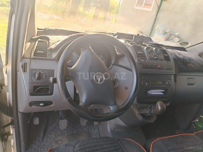Mercedes Vito-3