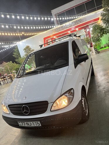 Mercedes Vito-1