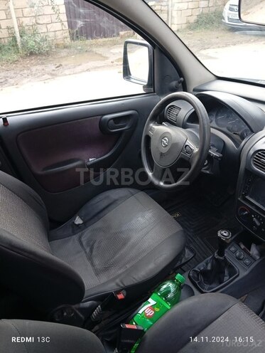 Opel Combo-4