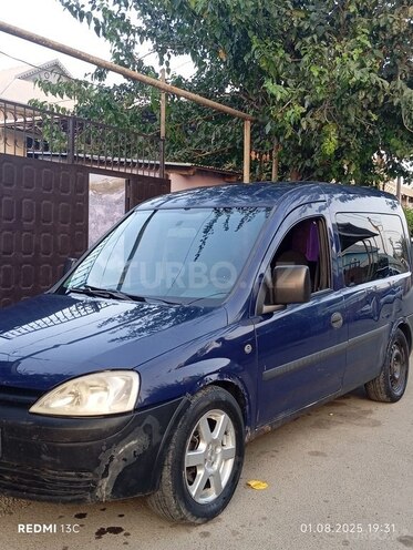 Opel Combo-8