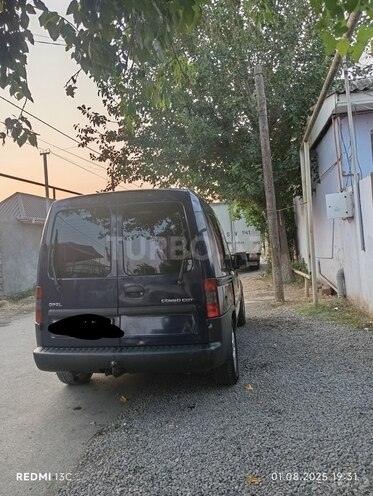 Opel Combo-9