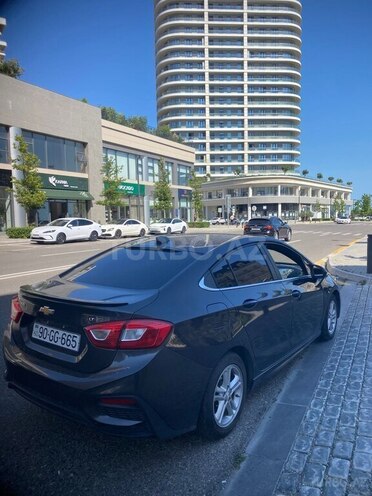 Chevrolet Cruze-2