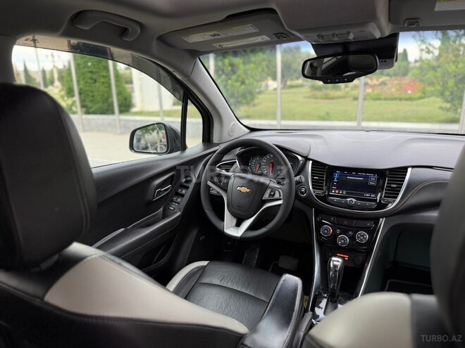 Chevrolet Trax-8