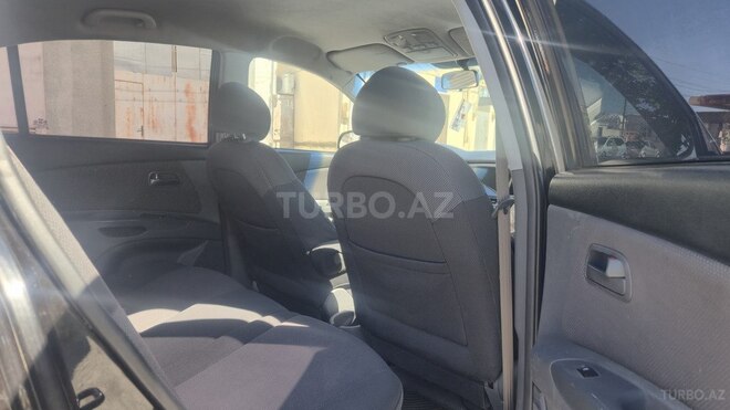 Kia Rio-12