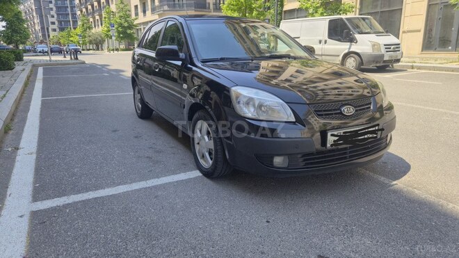 Kia Rio-2
