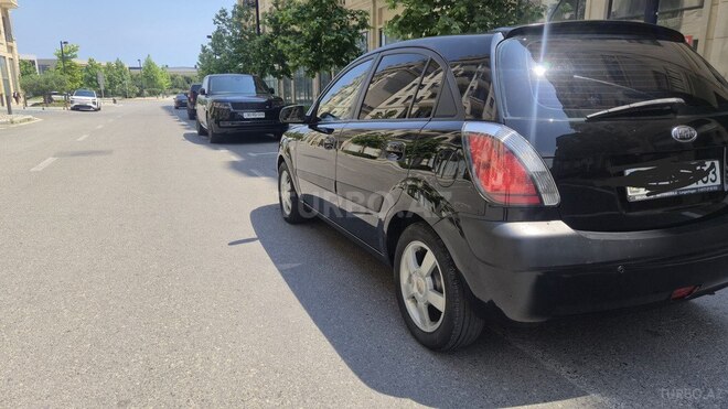 Kia Rio-9