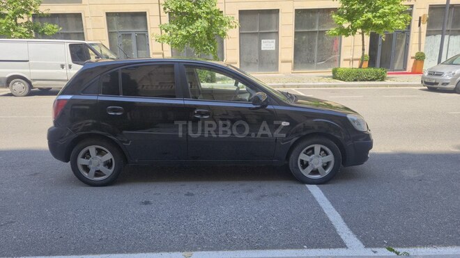 Kia Rio-3